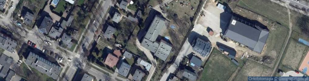 Zdjęcie satelitarne Publiczne Przedszkole nr 10 pod Słoneczkiem w Zduńskiej Woli