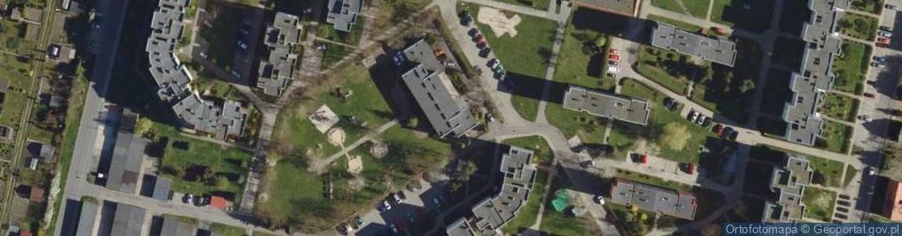 Zdjęcie satelitarne Publiczne Przedszkole nr 8 w Kluczborku z Oddziałami Zamiejscowymi w Ligocie Górnej i Smardach Górnych