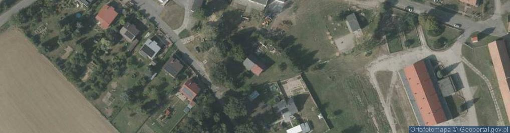 Zdjęcie satelitarne Publiczne Przedszkole we Frączkowie