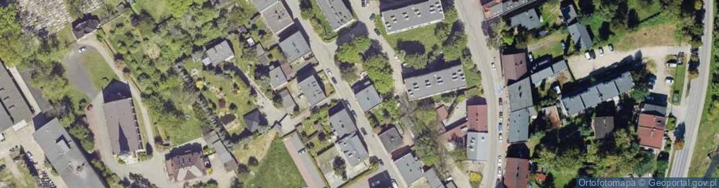 Zdjęcie satelitarne Queer School