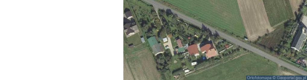 Zdjęcie satelitarne Quercus A z G T Wiśniowscy