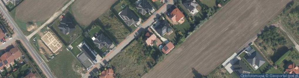 Zdjęcie satelitarne Quest Consulting Magdalena Halicka-Gołębiowska