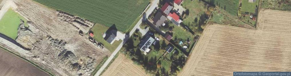 Zdjęcie satelitarne Radosław Maciejewski Erem Pracownia Projektowa Mroczeń 200 b, 63-604 Baranów