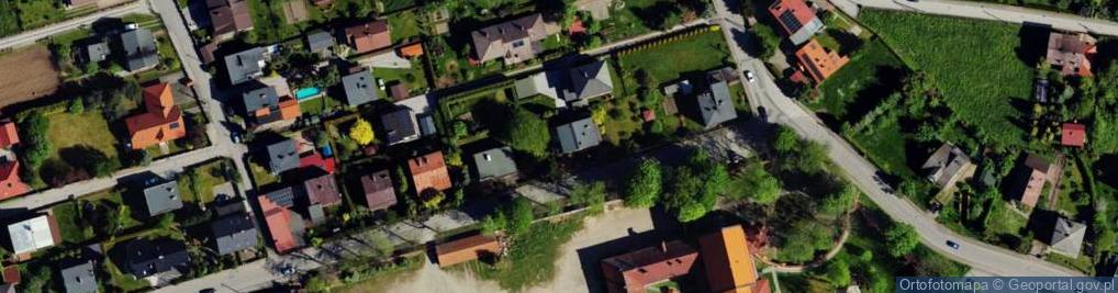 Zdjęcie satelitarne Robin P H U