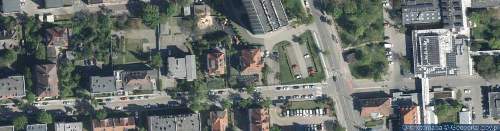 Zdjęcie satelitarne Różańska Niepubliczne Przedszkole Artystyczne i Językowe przed Szkółka