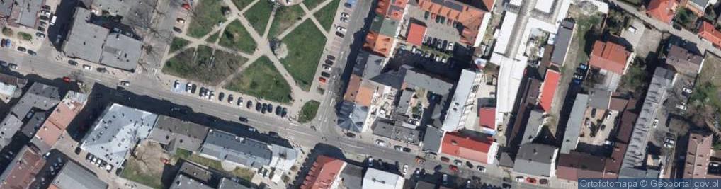 Zdjęcie satelitarne Rozwiń Skrzydła Gabriel Idzikowski