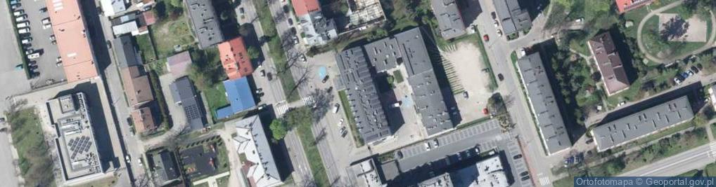 Zdjęcie satelitarne Samodzielny Publiczny Zakład Opieki Zdrowotnej Obwód Lecznictwa Kolejowego w Nowym Sączu