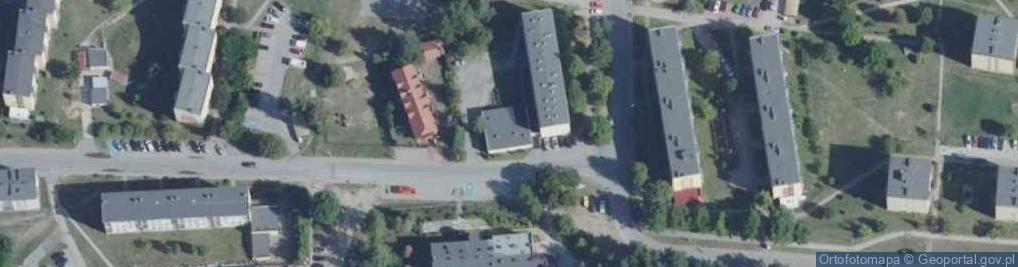 Zdjęcie satelitarne Samodzielny Publiczny Zakład Opieki Zdrowotnej w Stąporkowie