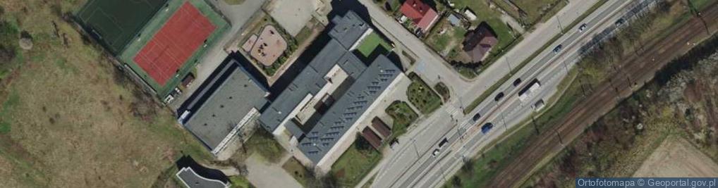 Zdjęcie satelitarne Samorządowa Szkoła Podstawowa im MJR H Sucharskiego w Gościcinie