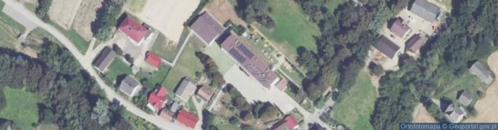 Zdjęcie satelitarne Samorządowe Przedszkole przy Zespole Szkół nr 2 w Gruszowie