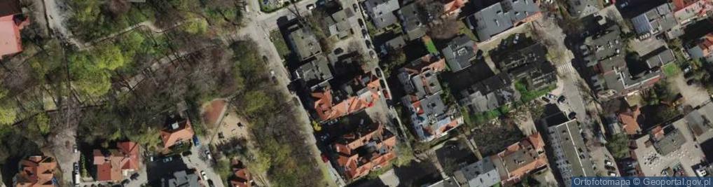 Zdjęcie satelitarne Sis Sikorska i Stawniak Architekci