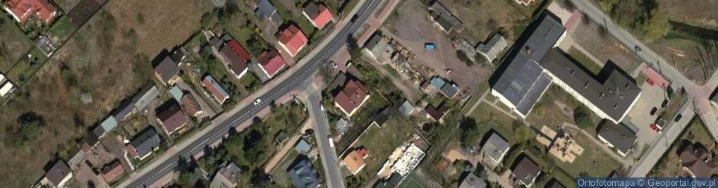 Zdjęcie satelitarne Sklep Ogrodniczo Przemysłowy Cis