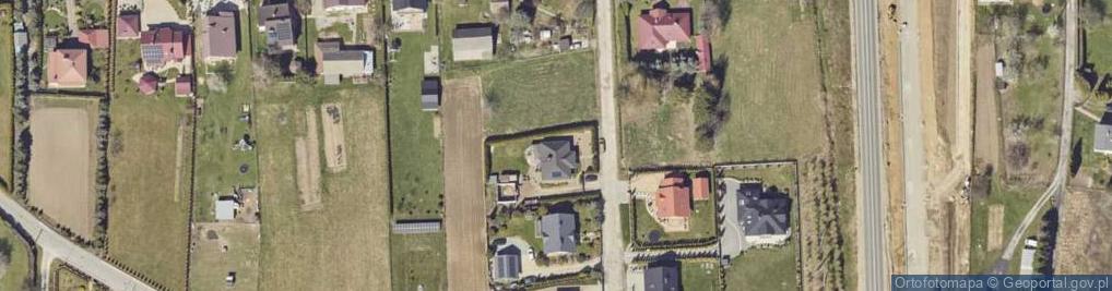 Zdjęcie satelitarne Specjalistyczne Szkolenia Strzeleckie Red Point Tomasz Szczyrek