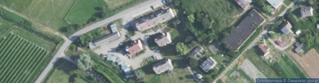 Zdjęcie satelitarne Spółdzielnia Mieszkaniowa Czyżyk w Czyżowie Szlacheckim