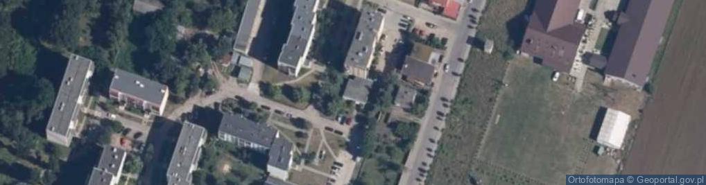 Zdjęcie satelitarne Spółdzielnia Mieszkaniowa Lokatorsko Własnościowa w Raciążu