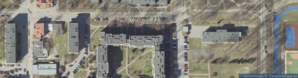 Zdjęcie satelitarne Spółdzielnia Mieszkaniowa Pracowników Fabryki Łożysk Tocznych w 