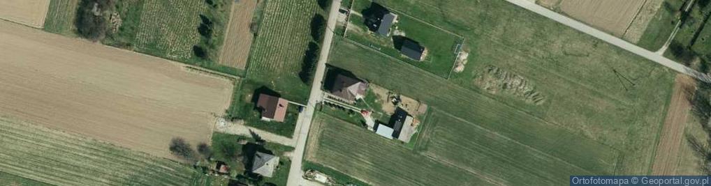 Zdjęcie satelitarne Spółka Zagospodarowania Wspólnoty Gruntowej w Łukanowicach