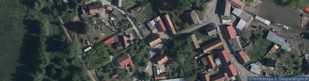 Zdjęcie satelitarne Step By Step