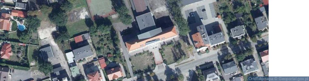 Zdjęcie satelitarne Stowarzyszenie Absolwentów i Przyjaciół Liceum Ogólnokształcącego im Bolesława Chrobrego w Szprotawie