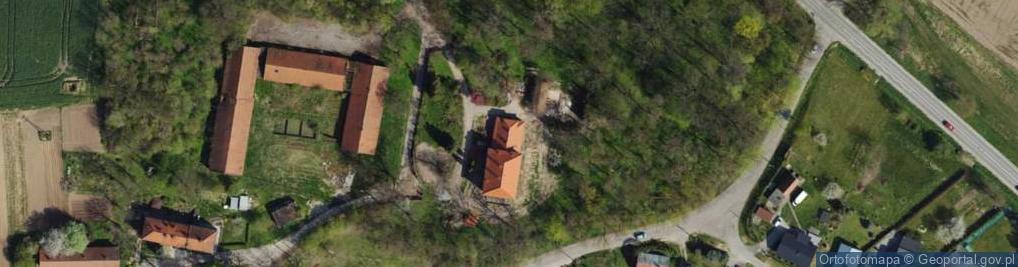 Zdjęcie satelitarne Stowarzyszenie Kultury Fizycznej Junosza