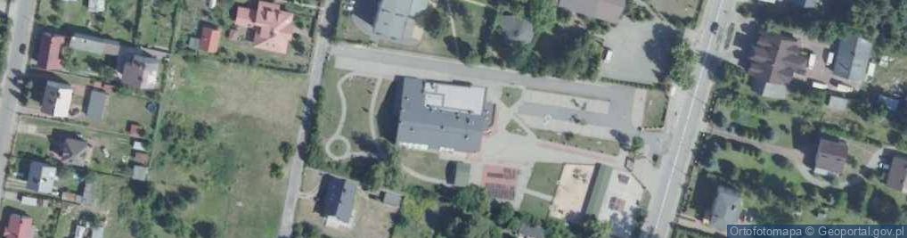 Zdjęcie satelitarne Suchedniowski Ośrodek Kultury Kuźnica w Suchedniowie