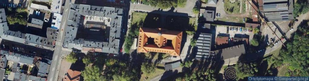 Zdjęcie satelitarne Suplementy na skórę - Onevital