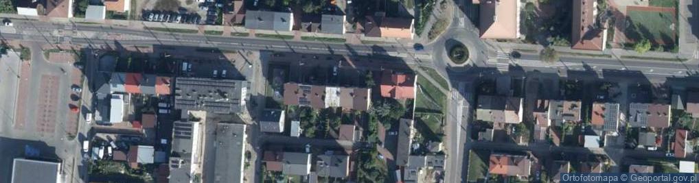 Zdjęcie satelitarne Szkol Kier Pojaz Mech Znak Krzysztof Ojarzyński Janusz Ojarzyński