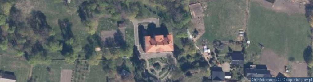 Zdjęcie satelitarne Szkoła Podstawowa im Jana Pawła II w Zielinie