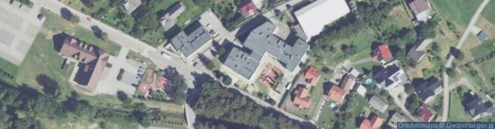 Zdjęcie satelitarne Szkoła Podstawowa im Mariana Kowalskiego w Rzykach