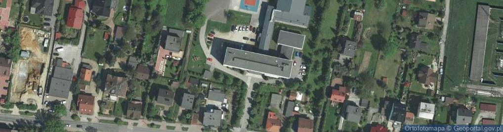 Zdjęcie satelitarne Szkoła Podstawowa nr 1 im M Kopernika w Skawinie