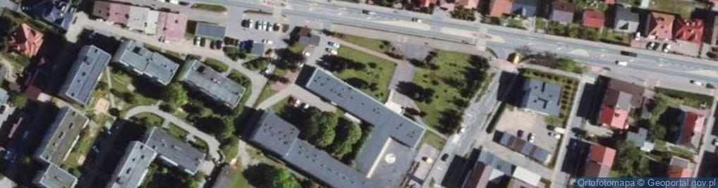 Zdjęcie satelitarne Szkoła Podstawowa nr 1 z Oddziałami Integracyjnymi im Kawalerów 