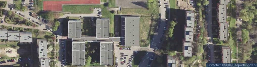 Zdjęcie satelitarne Szkoła Podstawowa nr 13 z Oddziałami Integracyjnymi im Henryka Sienkiewicza w Mysłowicach