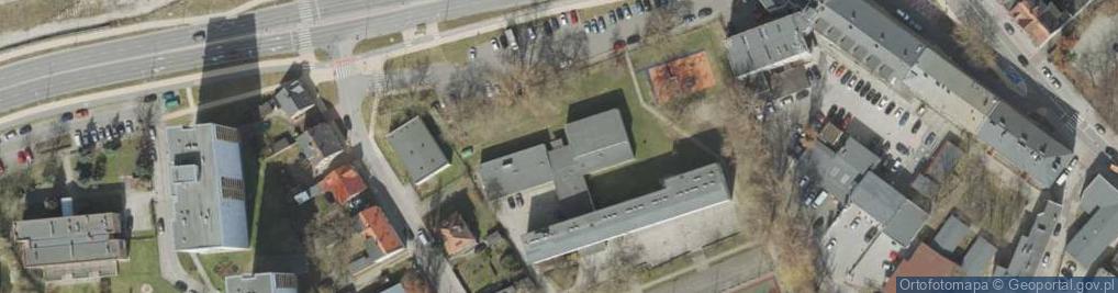 Zdjęcie satelitarne Szkoła Podstawowa nr 15 im 4 Dywizjii Piechoty Wojska Polskiego