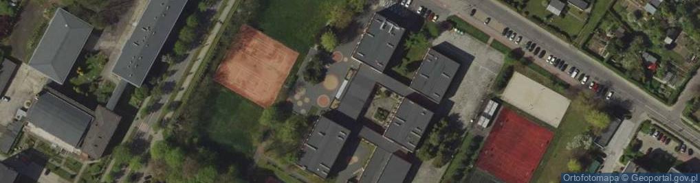 Zdjęcie satelitarne Szkoła Podstawowa nr 15 z Oddziałami Sportowymi w Raciborzu im Jana III Sobieskiego
