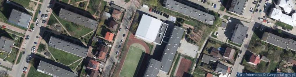 Zdjęcie satelitarne Szkoła Podstawowa nr 18 im Jana Zygmunta Jakubowskiego w Płocku
