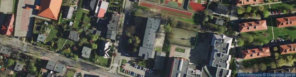 Zdjęcie satelitarne Szkoła Podstawowa nr 18 im.ks. Konstantego Damrota