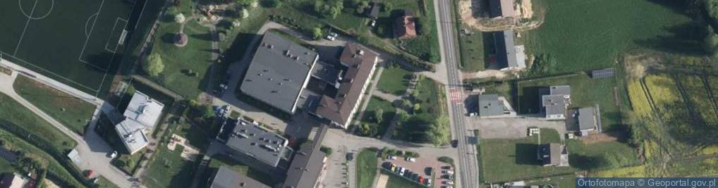 Zdjęcie satelitarne Szkoła Podstawowa nr 2 im Świętej Jadwigi w Świerklanach