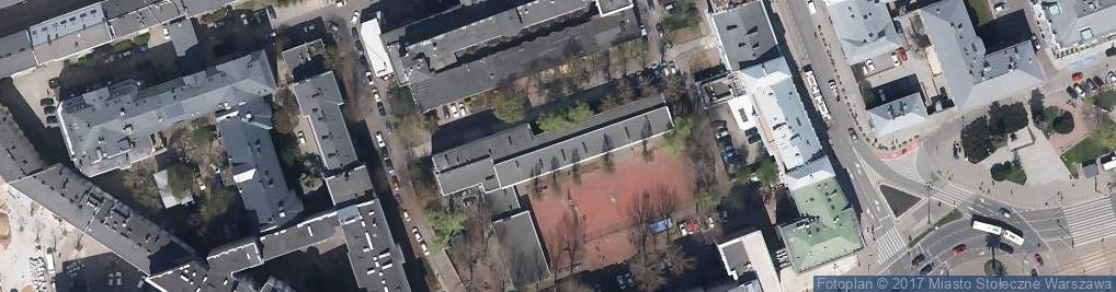 Zdjęcie satelitarne Szkoła Podstawowa nr 211 z Oddziałami Integracyjnymi im J Korczaka