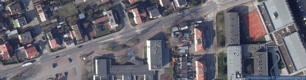 Zdjęcie satelitarne Szkoła Podstawowa nr 4 im KPT Żw Mamerta Stankiewicza w Swinoujściu