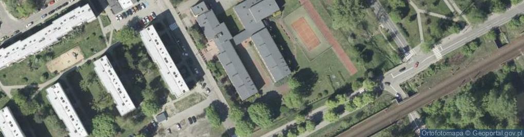 Zdjęcie satelitarne Szkoła Podstawowa nr 4 im M Reja