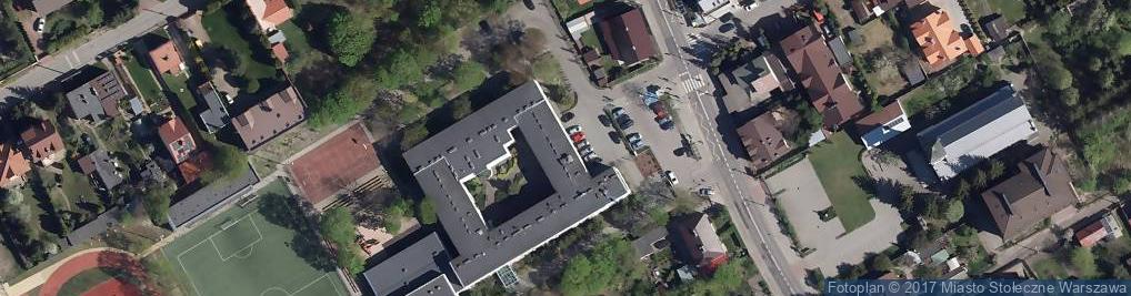 Zdjęcie satelitarne Szkoła Podstawowa Nr217 z Oddziałami Integracyjnymi im Obrońców