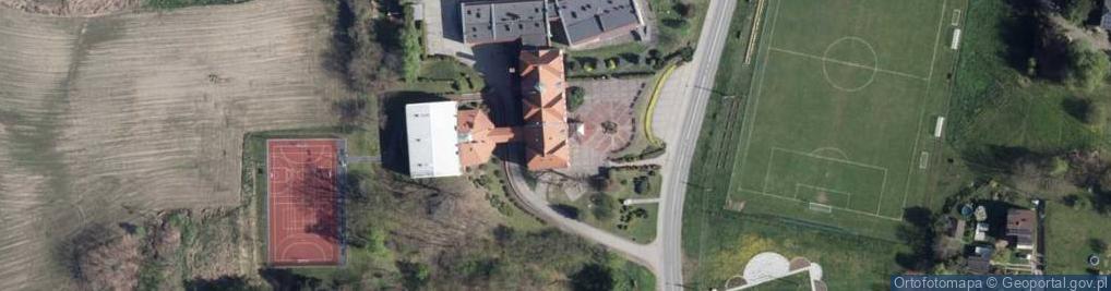 Zdjęcie satelitarne Szkoła Podstawowa w Czernicy