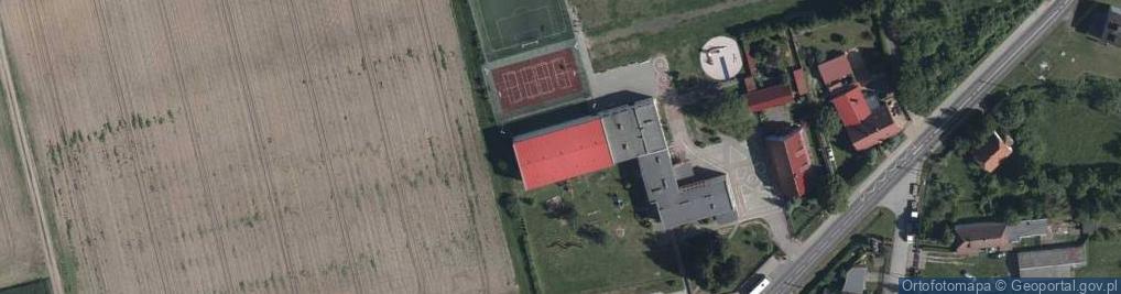 Zdjęcie satelitarne Szkoła Podstawowa w Kosieczynie