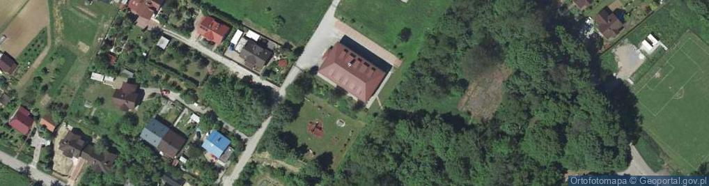 Zdjęcie satelitarne Szkoła Podstawowa w Łuczycach