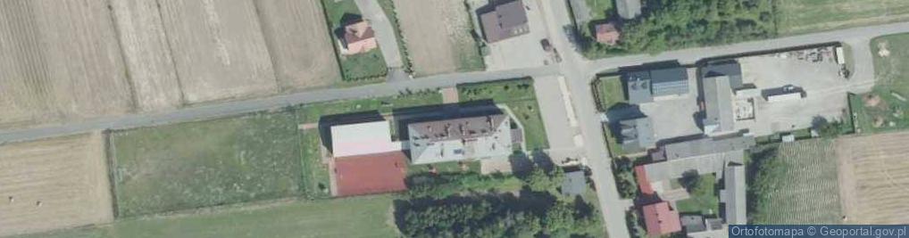 Zdjęcie satelitarne Szkoła Podstawowa w Piotrowie