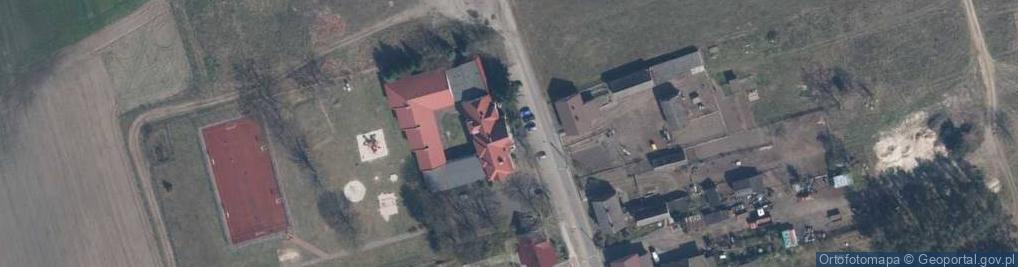Zdjęcie satelitarne Szkoła Podstawowa w Radnicy