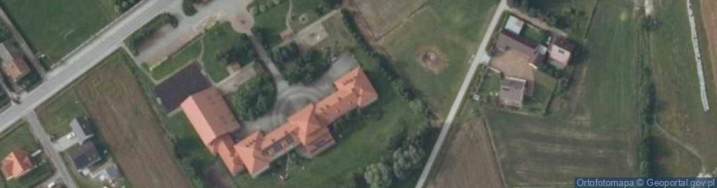 Zdjęcie satelitarne Szkoła Podstawowa w Stadnikach