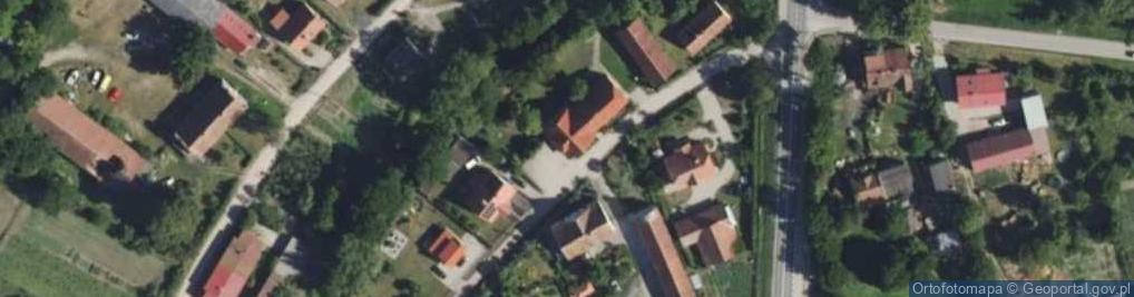 Zdjęcie satelitarne Szkoła Podstawowa w Staświnach