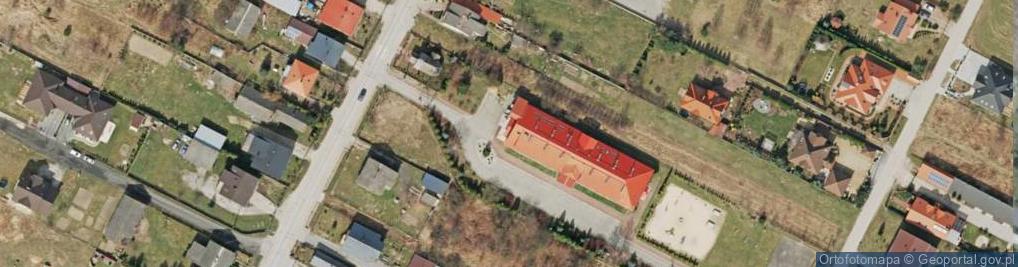 Zdjęcie satelitarne Szkoła Podstawowa w Woli Kopcowej