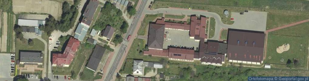 Zdjęcie satelitarne Szkoła Podstawowa we Frampolu